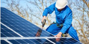 Installation Maintenance Panneaux Solaires Photovoltaïques à Sacy